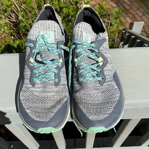 Merrell Mag 9 trail sneakers